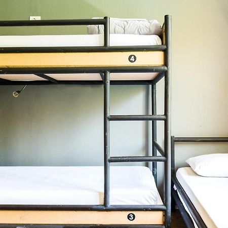 Destil Hostel ติรานา ภายนอก รูปภาพ